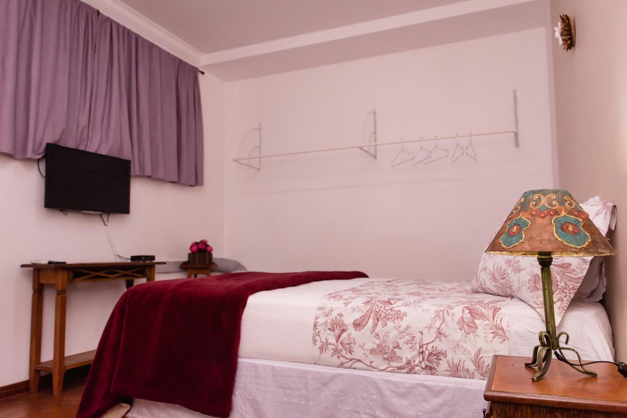 Hospedaria Casa Real Santa Cruz de Minas Extérieur photo